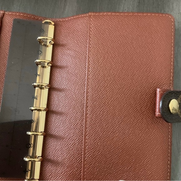 Louis Vuitton Monogram Agenda PM Day Planner Cover - Picture 5 of 13